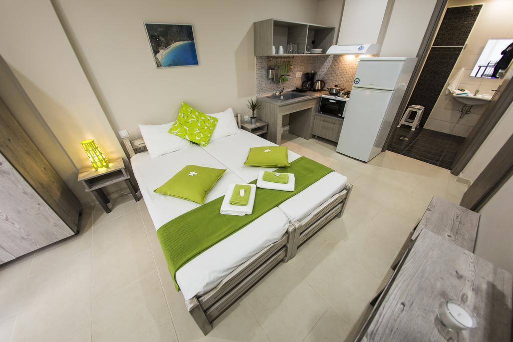 Zonita Guest House เนอาปลายา ภายนอก รูปภาพ