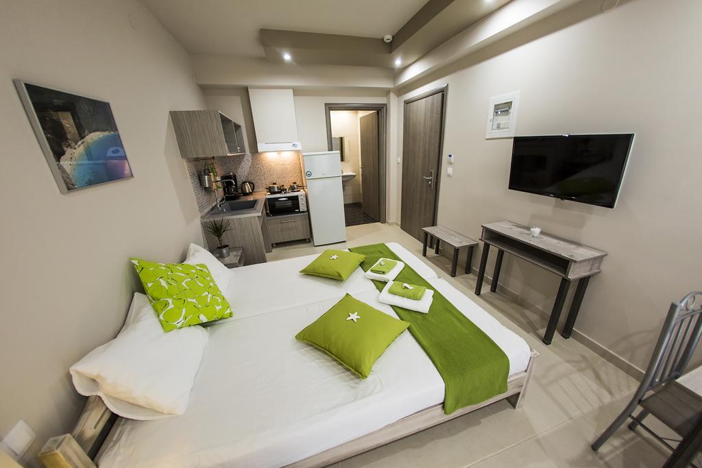 Zonita Guest House เนอาปลายา ภายนอก รูปภาพ