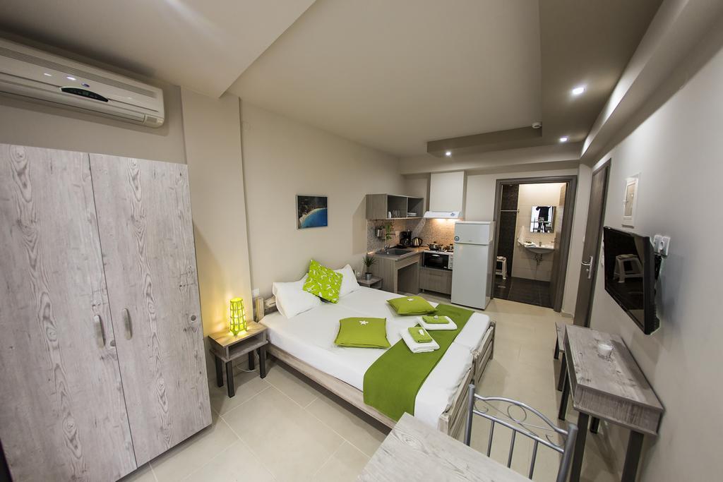 Zonita Guest House เนอาปลายา ภายนอก รูปภาพ