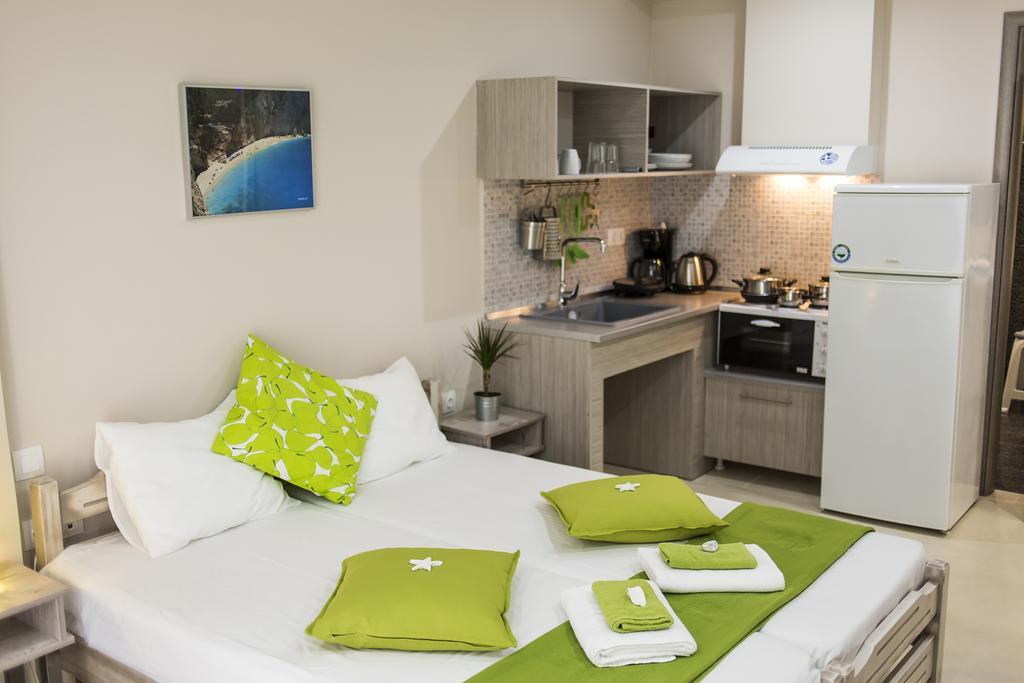 Zonita Guest House เนอาปลายา ภายนอก รูปภาพ