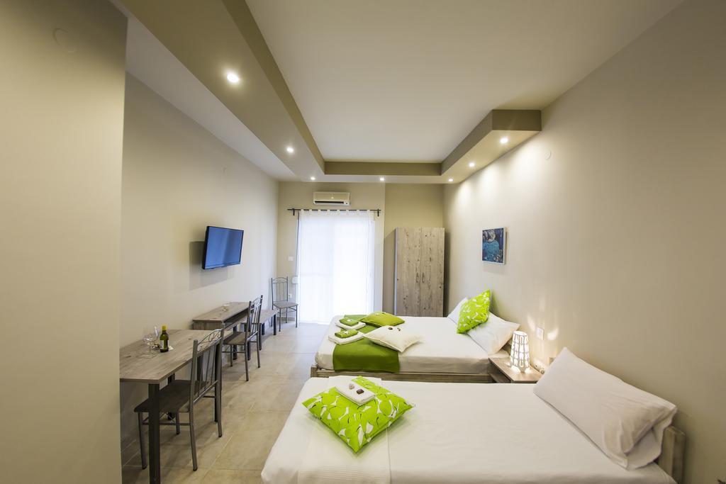 Zonita Guest House เนอาปลายา ภายนอก รูปภาพ
