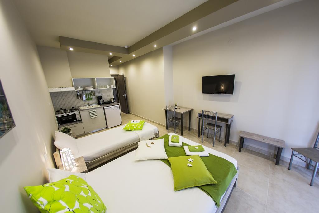 Zonita Guest House เนอาปลายา ภายนอก รูปภาพ