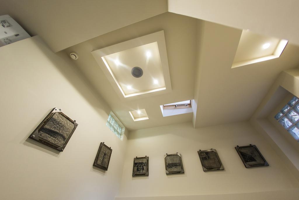 Zonita Guest House เนอาปลายา ภายนอก รูปภาพ