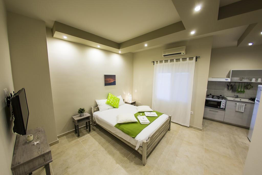 Zonita Guest House เนอาปลายา ภายนอก รูปภาพ
